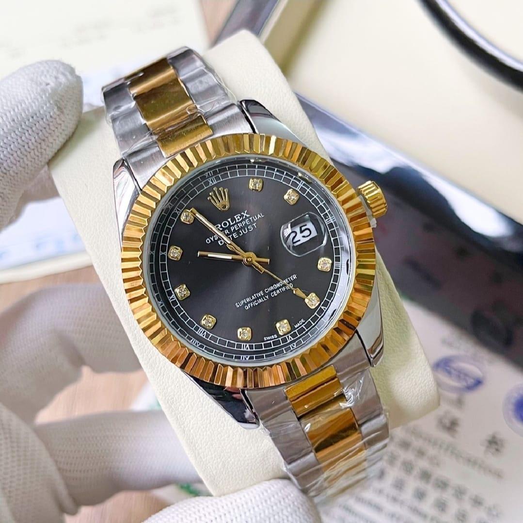 Men's Chronograph Water Resistant Watch.