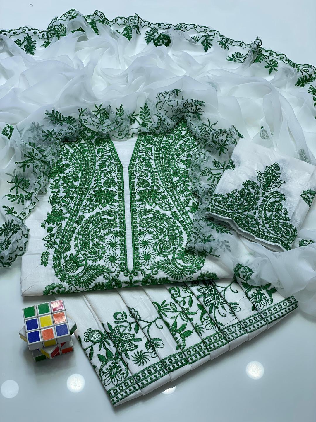 3 Pcs Women's Unstitched Embroidered Suit