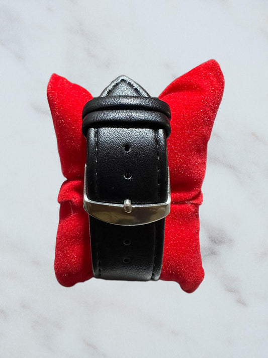Stylish Men's & Unisex Quartz Watch Water Resistant