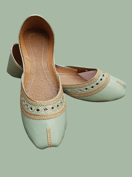 Stylish Women's Velvet Khussa with Thread Work