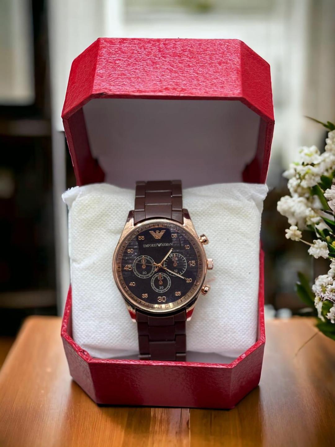 Men's Quartz Analog Watch with Chain Strap