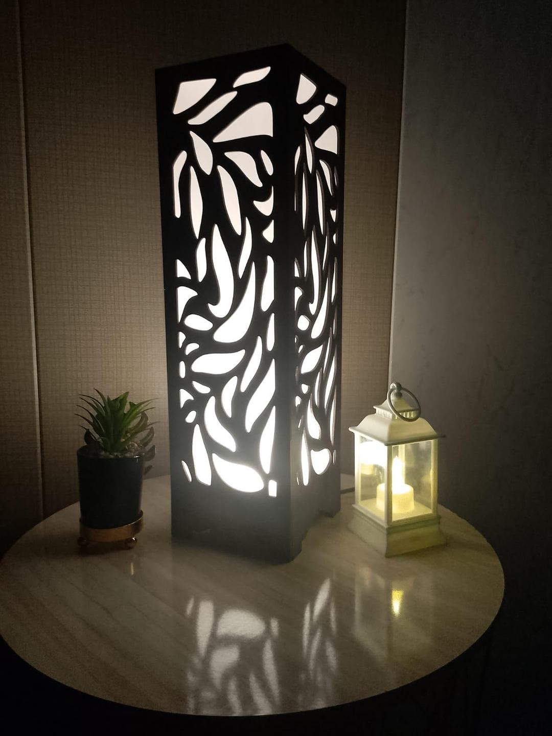 Wooden Leaf Design LED Table Lamp