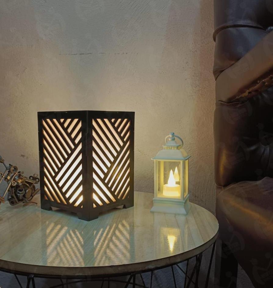 Modern Wooden Cube LED Table Lamp with Geometric Design