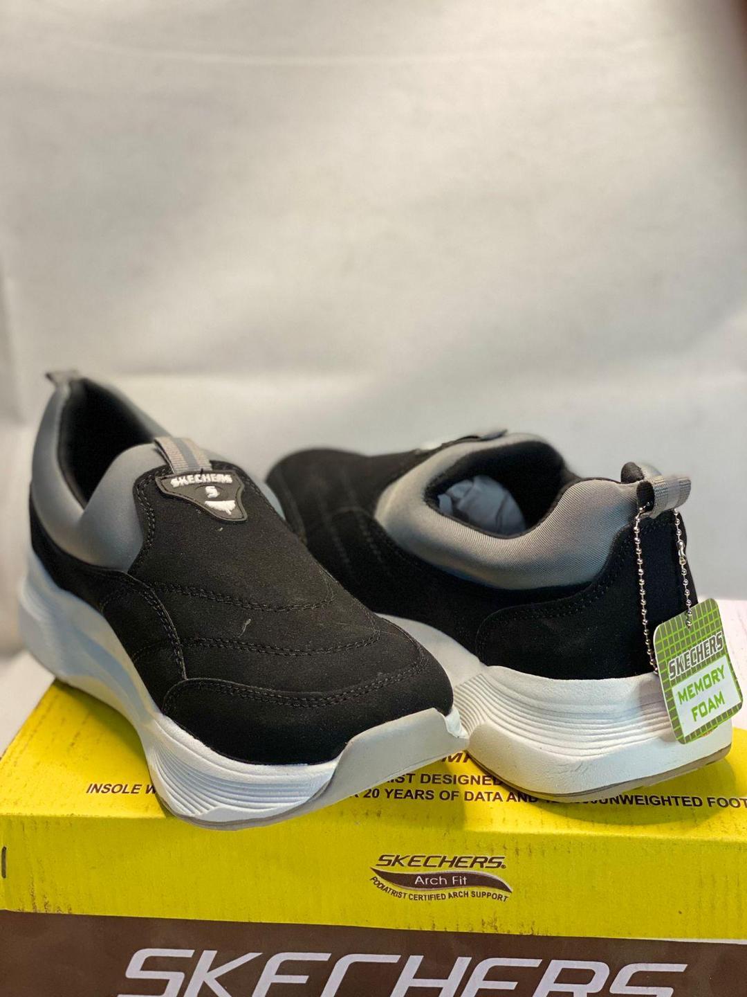 Men's EVA Fancy Skechers -Black & Mustard